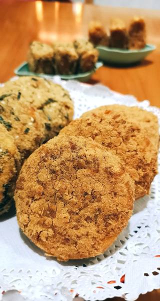 Homemade Snacks of Coconut Fragrant Pork Floss recipe