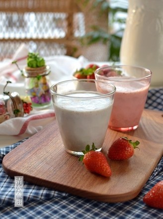 Strawberry Milkshake recipe