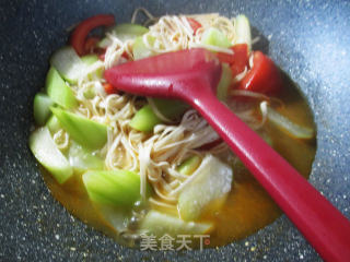 Tomato Night Blossom Noodles recipe