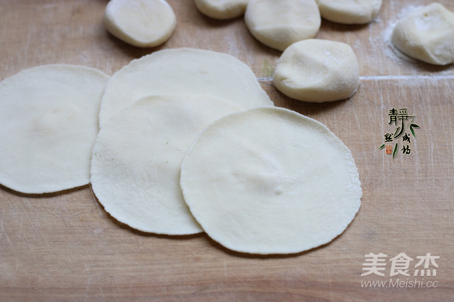 Leek Zucchini Pork Dumplings recipe