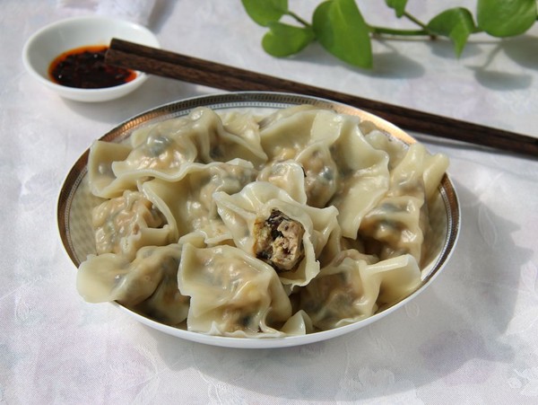 Black Fungus and Egg Dumplings recipe