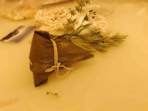 Traditional Northern Glutinous Rice and Red Dates Zongzi recipe