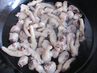 Pickled Pepper Chicken Feet recipe