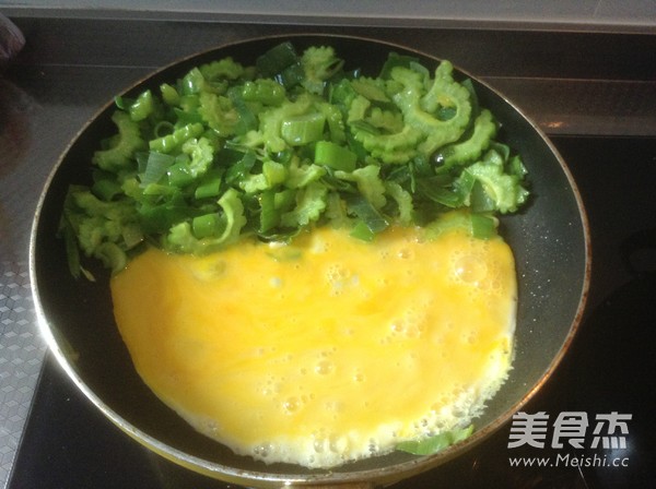 Fried Bitter Melon with Egg recipe