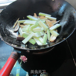 Fried Eggplant with Loofah recipe