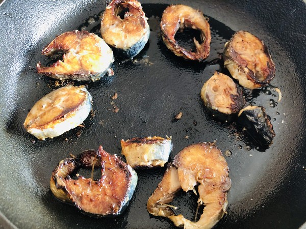 Pan-fried Spanish Mackerel│simple and Delicious with Rice recipe