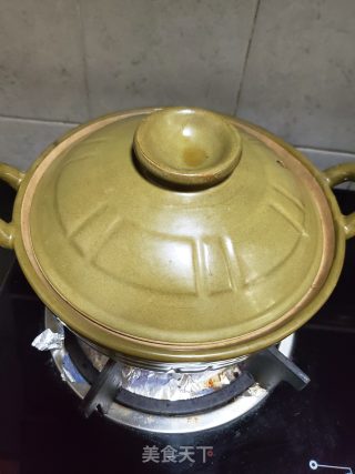 Suckling Pigeon Claypot Rice recipe