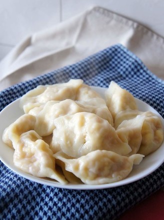 Dumplings Stuffed with Cabbage and Oyster Mushroom and Egg recipe