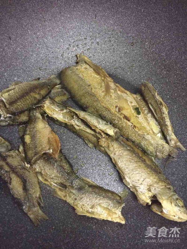 Braised Small Fish recipe