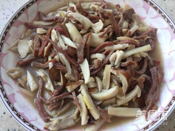 Stir-fried Ham with Matsutake recipe