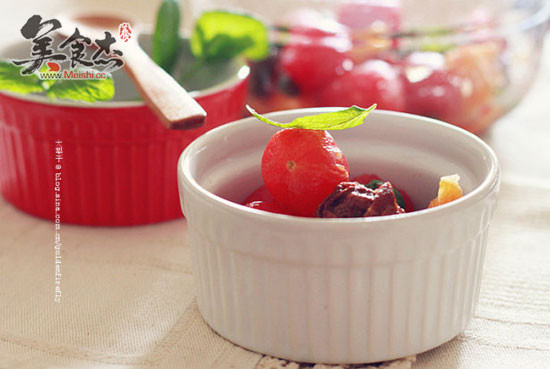 Pickled Tomatoes in Mint Plum Juice recipe