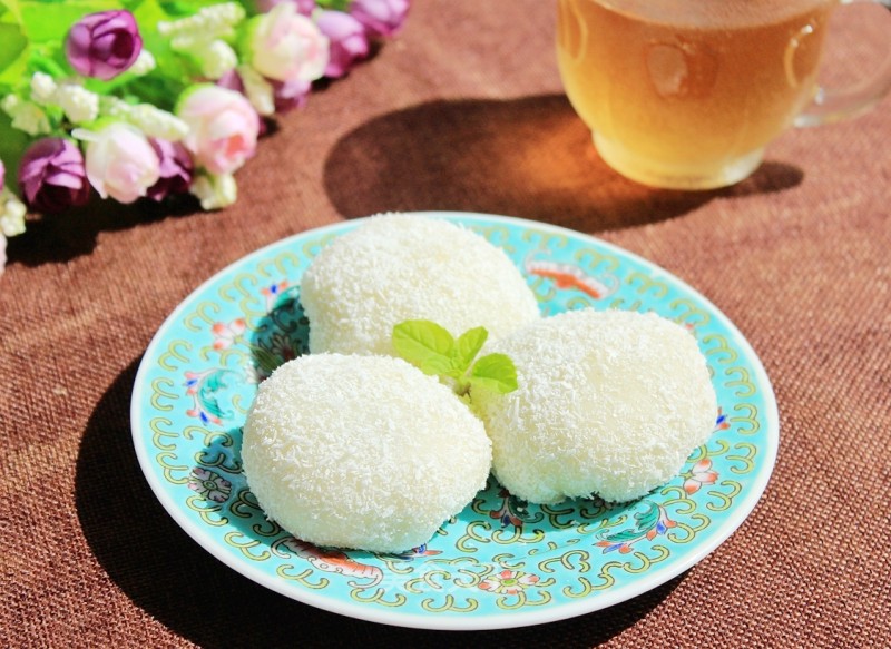 Glutinous Rice Ball with Coconut Jam recipe