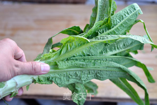 Pepper Lettuce Leaves recipe