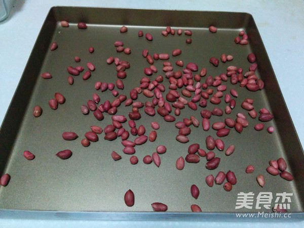 Light Cream Peanut Cocoa Nougat recipe