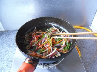 Fried Noodles with Sausage recipe