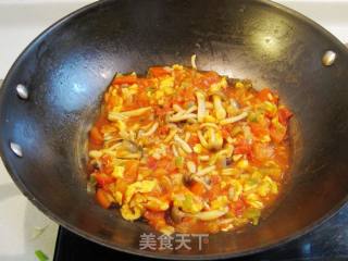 Scrambled Eggs with Shimeji Mushroom and Tomato recipe