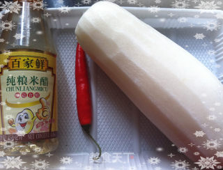 Homemade Hot and Sour Radish Slices recipe