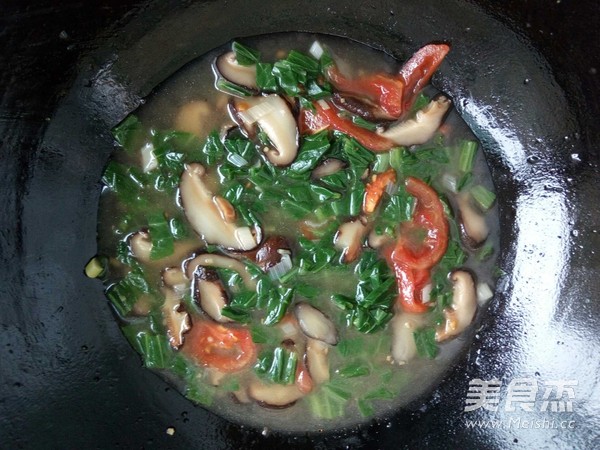 Mushroom and Rape Leaf Soup recipe