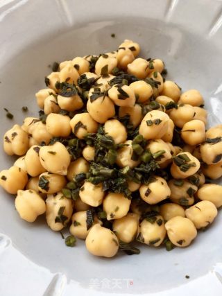 Salted Toon Mixed with Chickpeas recipe