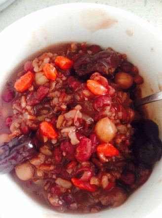 Red Dates, Wolfberry, Red Beans, Peanuts and Red Rice Porridge recipe