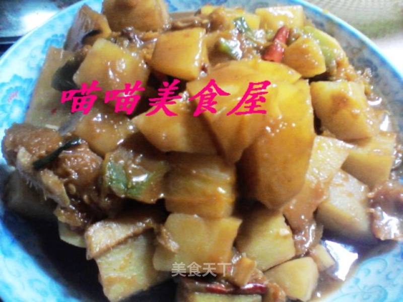 Roasted Potatoes and Pumpkin Chunks in Soy Sauce-------------boiling, Good Nutrition and Taste [trial of Jingle Sauce] recipe