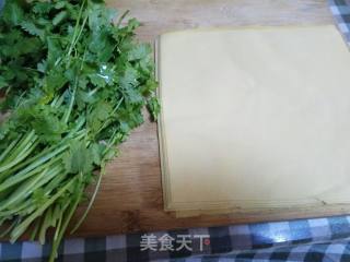 Dried Tofu and Vegetable Rolls with Sauce recipe