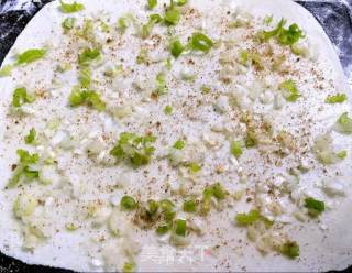 Lard Residue, Spring Onion, Pepper and Salt Shortbread--a Delicacy that Must be Tried recipe