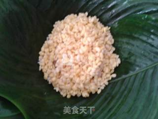 Traditional Wrapped Steamed Rice Dumpling recipe