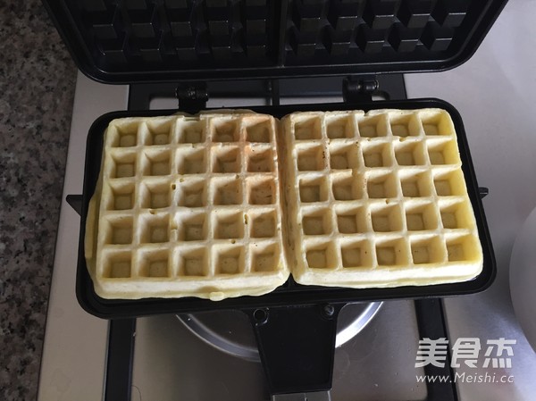 Cranberry Cream Waffles recipe