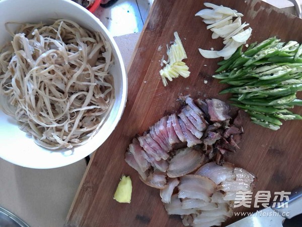 Dried Bamboo Shoots Bacon recipe