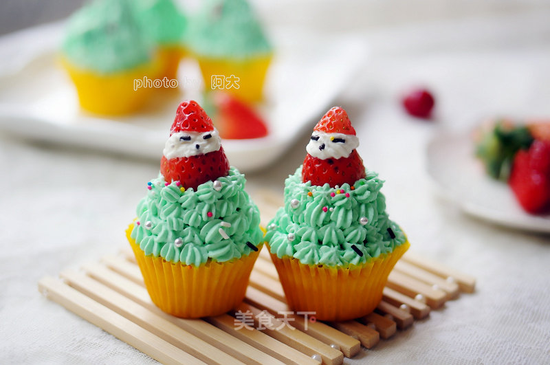 Christmas Tree Cake