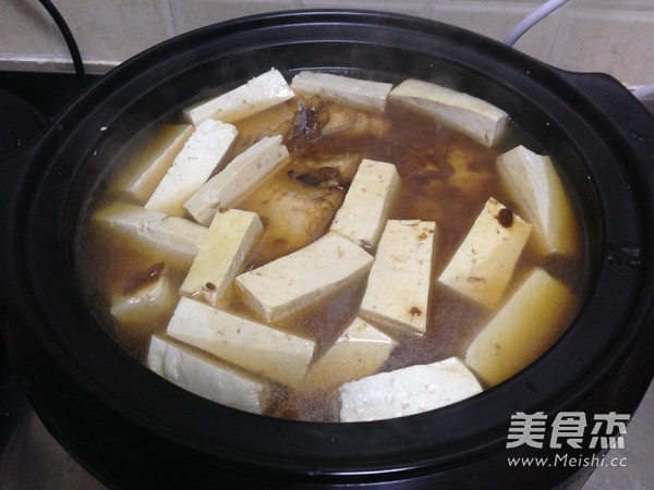 Stewed Tofu with Sauce and Tilapia recipe
