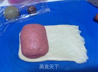 【watermelon Toast】——toast Bread is Going to Pass The Summer recipe