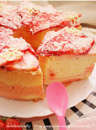 Two-color Fresh Fruit Chiffon Cake