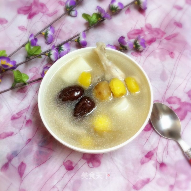 Autumn Health-chestnut Chicken Soup recipe
