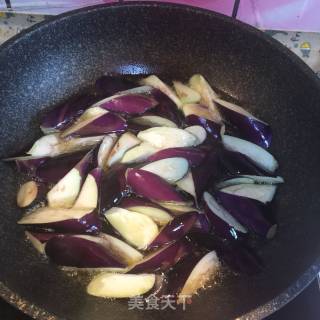 Sauce-flavored Minced Pork Stewed Eggplant recipe