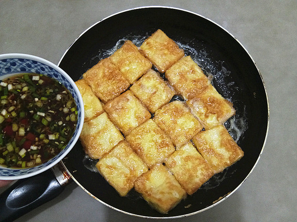 Fried Tofu with Sauce recipe