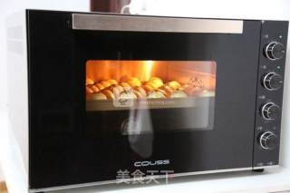 Egg Yolk Crisp recipe