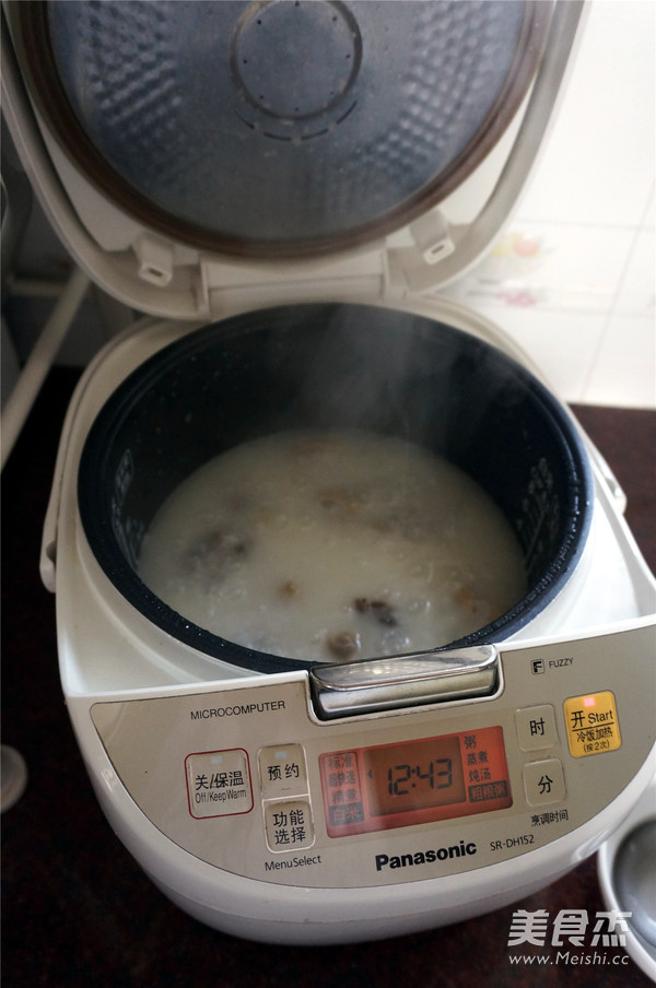 Cured Duck Head Leftover Rice Congee recipe