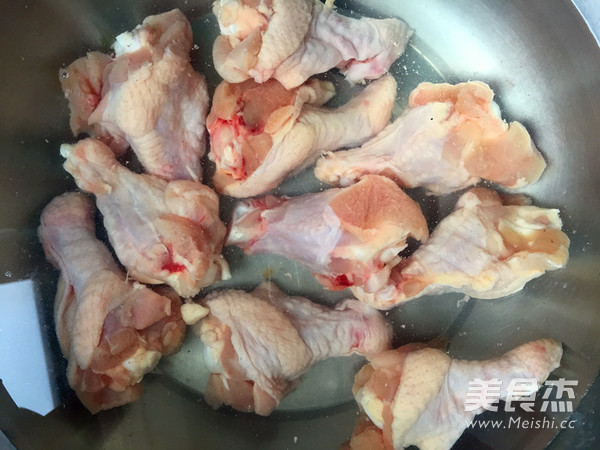 Braised Chicken Wing Root recipe