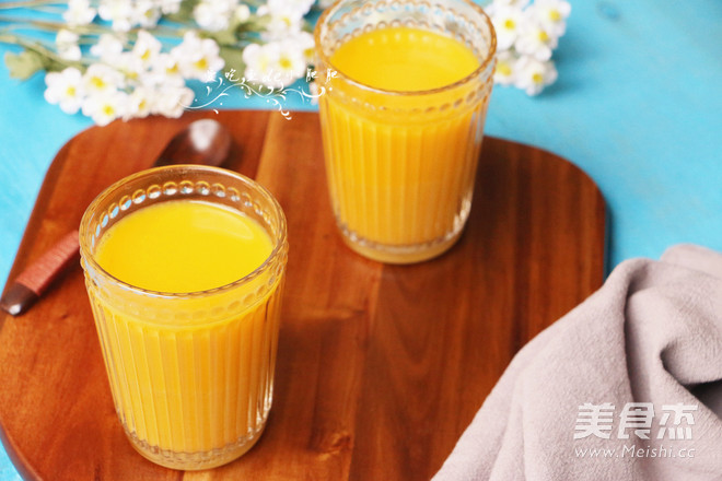 Carrot and Wolfberry Soy Milk recipe