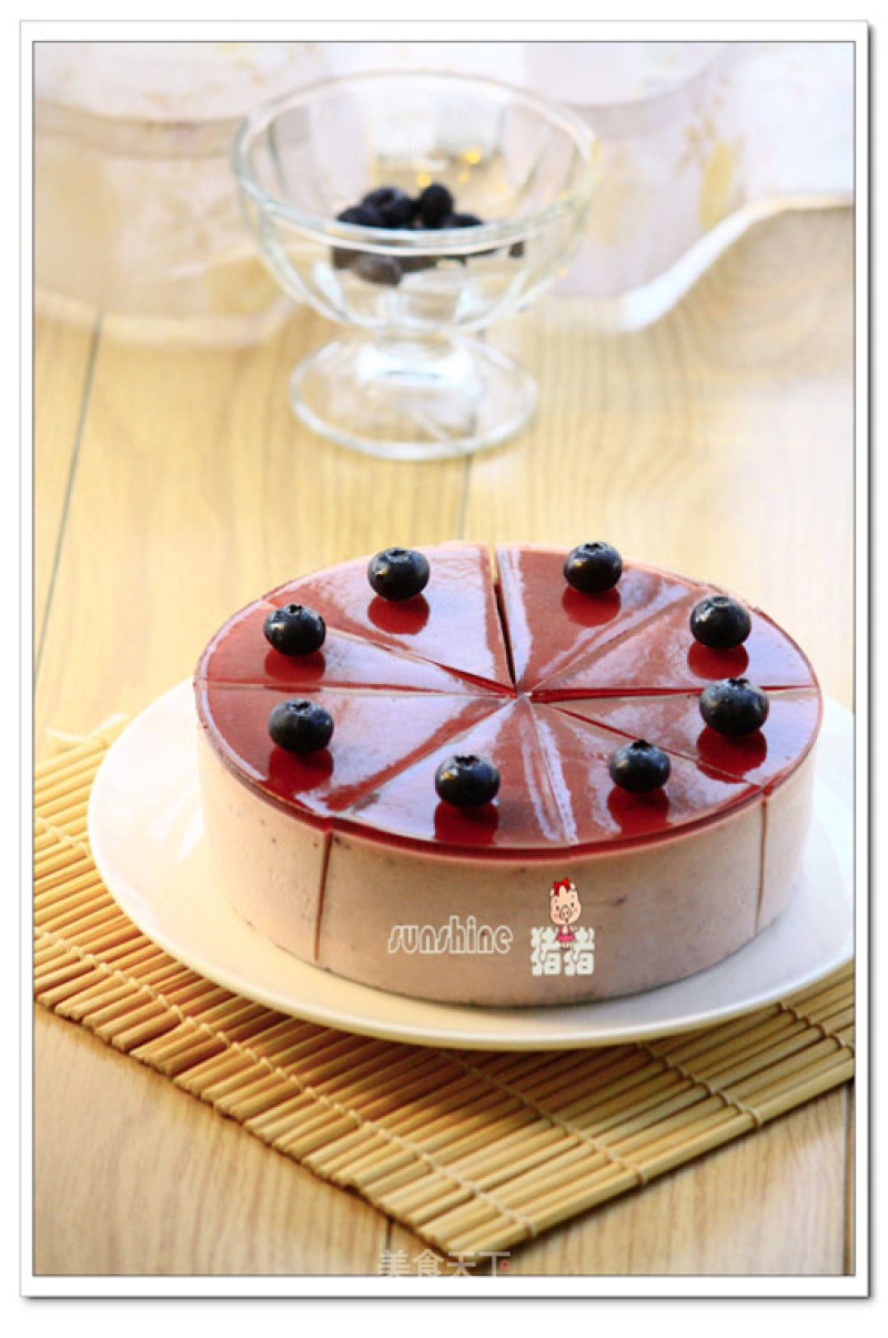 Hot Weather Makes Us Fall in Love with Mousse------------blueberry Mousse Cake