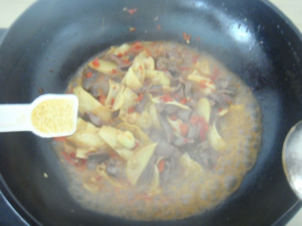 Stir-fried Duck Gizzards with Chopped Pepper recipe