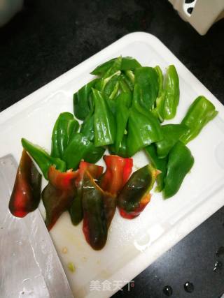 Beef Stir-fried Green Peppers recipe