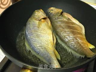 Braised Yellow Croaker recipe