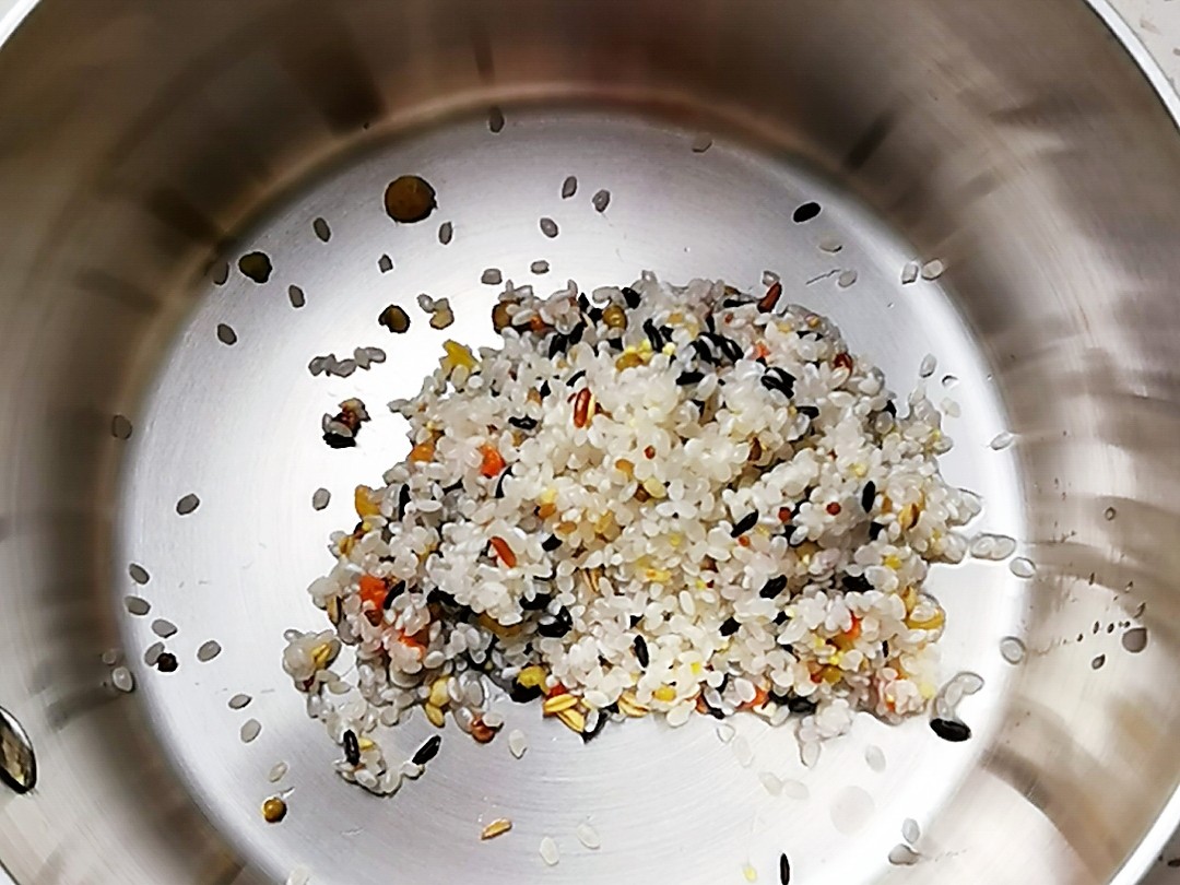 White Rice Porridge is Too Single, Tired of Eating? Come to A Bowl of Multi-grain Rice Porridge, recipe
