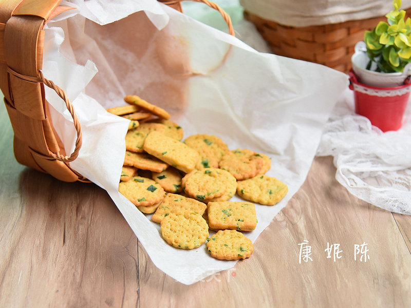 Fresh and Salty [chive Soda Biscuits] recipe