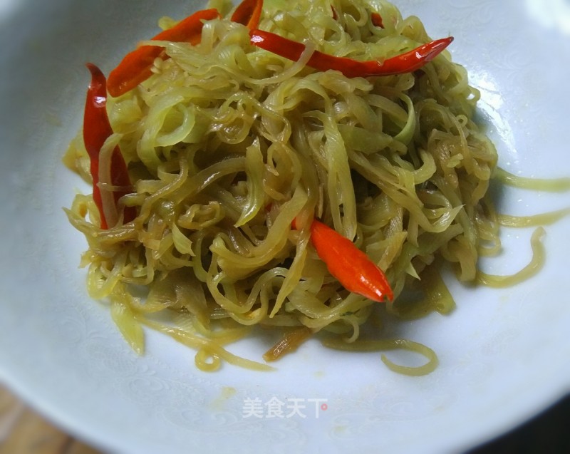 Vinegar Shredded Lettuce recipe