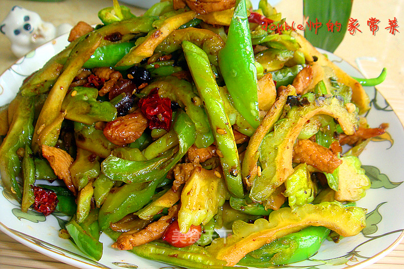 No Spicy, Not Happy-[fried Bitter Gourd with Hot Pepper] recipe