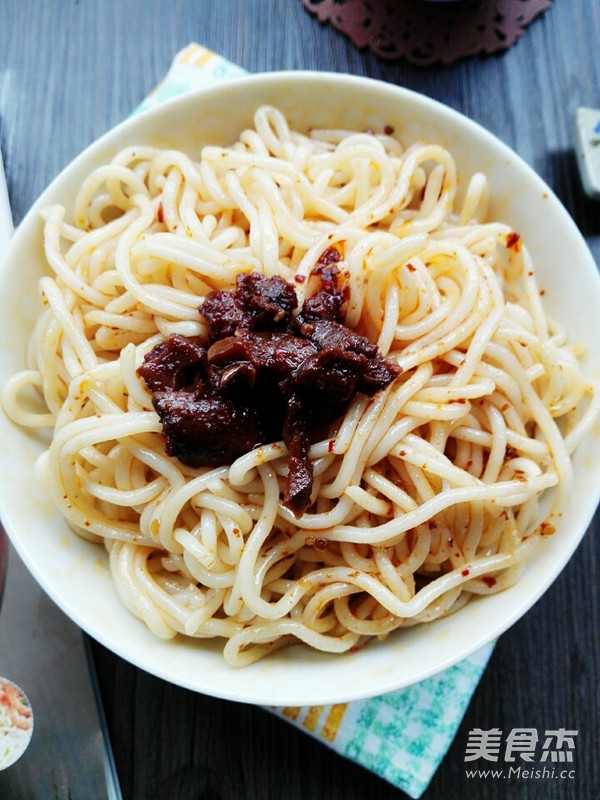 Spicy Mushroom Sauce Noodles recipe